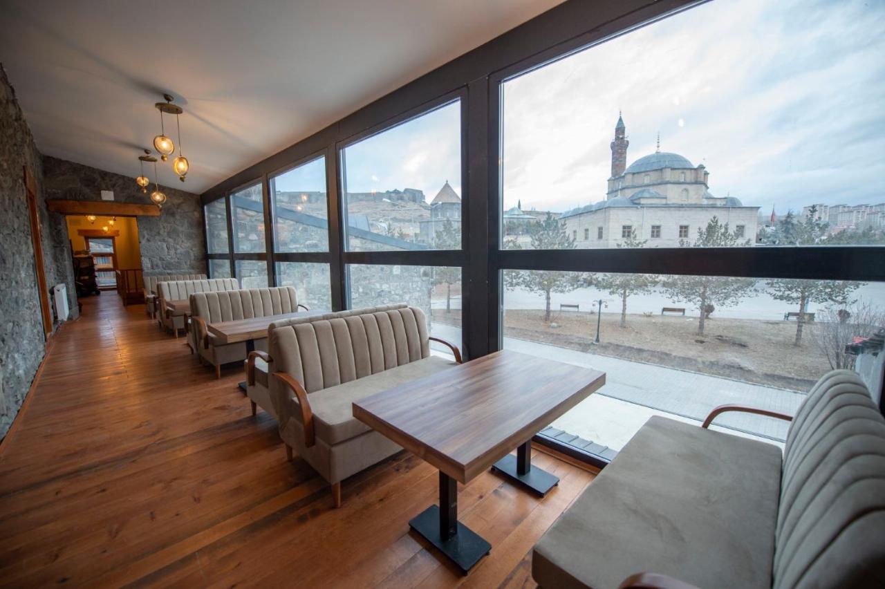 Ahiska Palas Otel Kars Zewnętrze zdjęcie